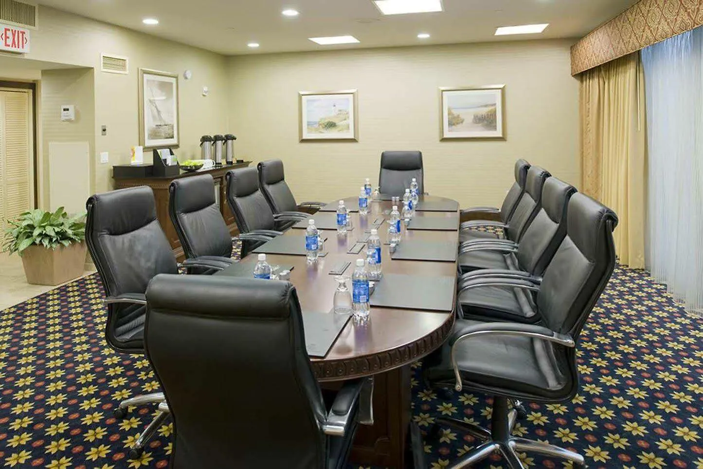 Hilton Long Island/Huntington Hotel Melville 3*,